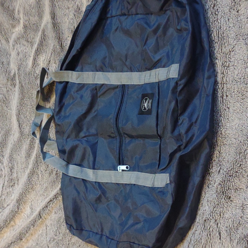 Lightweight Navy Tote Bag with Front Zip Pocket
